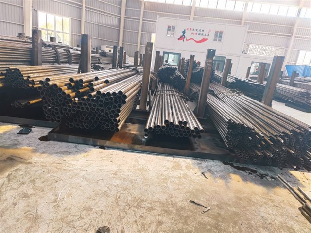 那曲45号精密无缝钢管