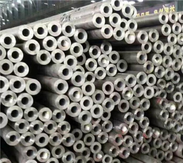 那曲GB8162结构用无缝钢管